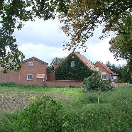 Ferienwohnungen Spiesmacher Strodehne Bagian luar foto